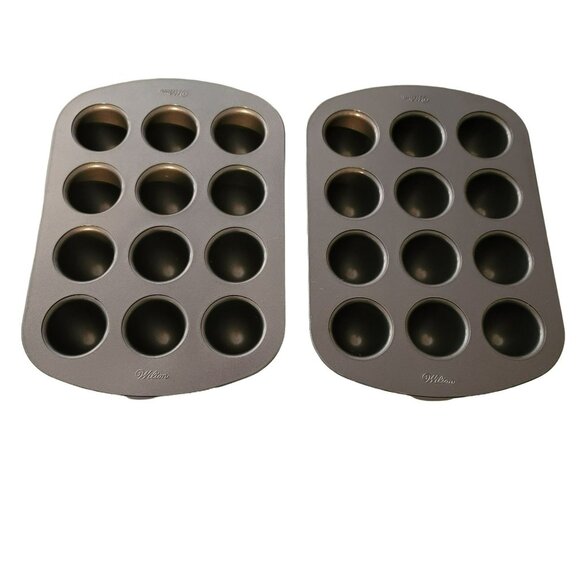 Cake Pop Pans Wilton 12 Cavity Baking Trays - Set of 2 - Oval Shape JJ1508 - Picture 2 of 7